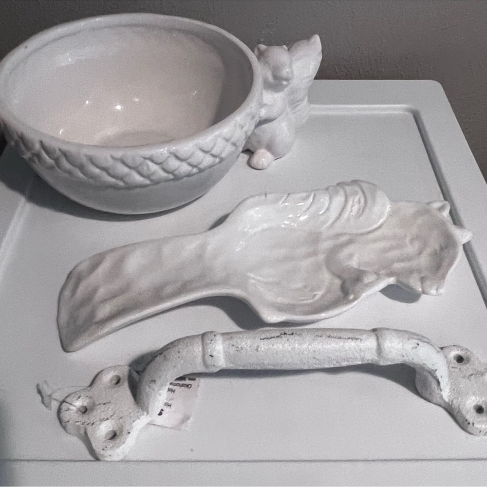 White Ceramic Kitchen Accessories Set - Picture 8 of 8